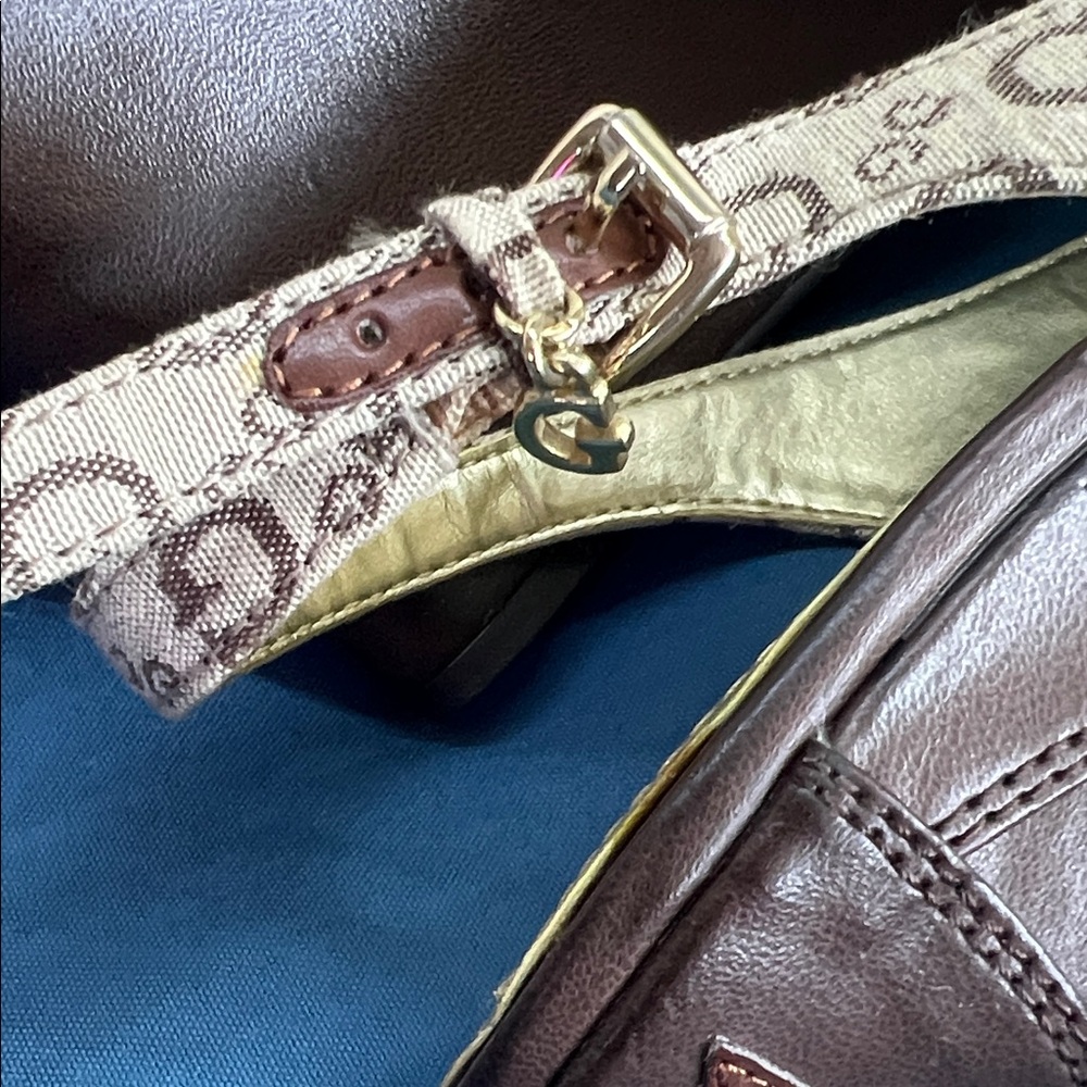 GUESS Beige Logo Slingbac Wedge with Gold Insole Size 6.5 - Picture 3 of 7